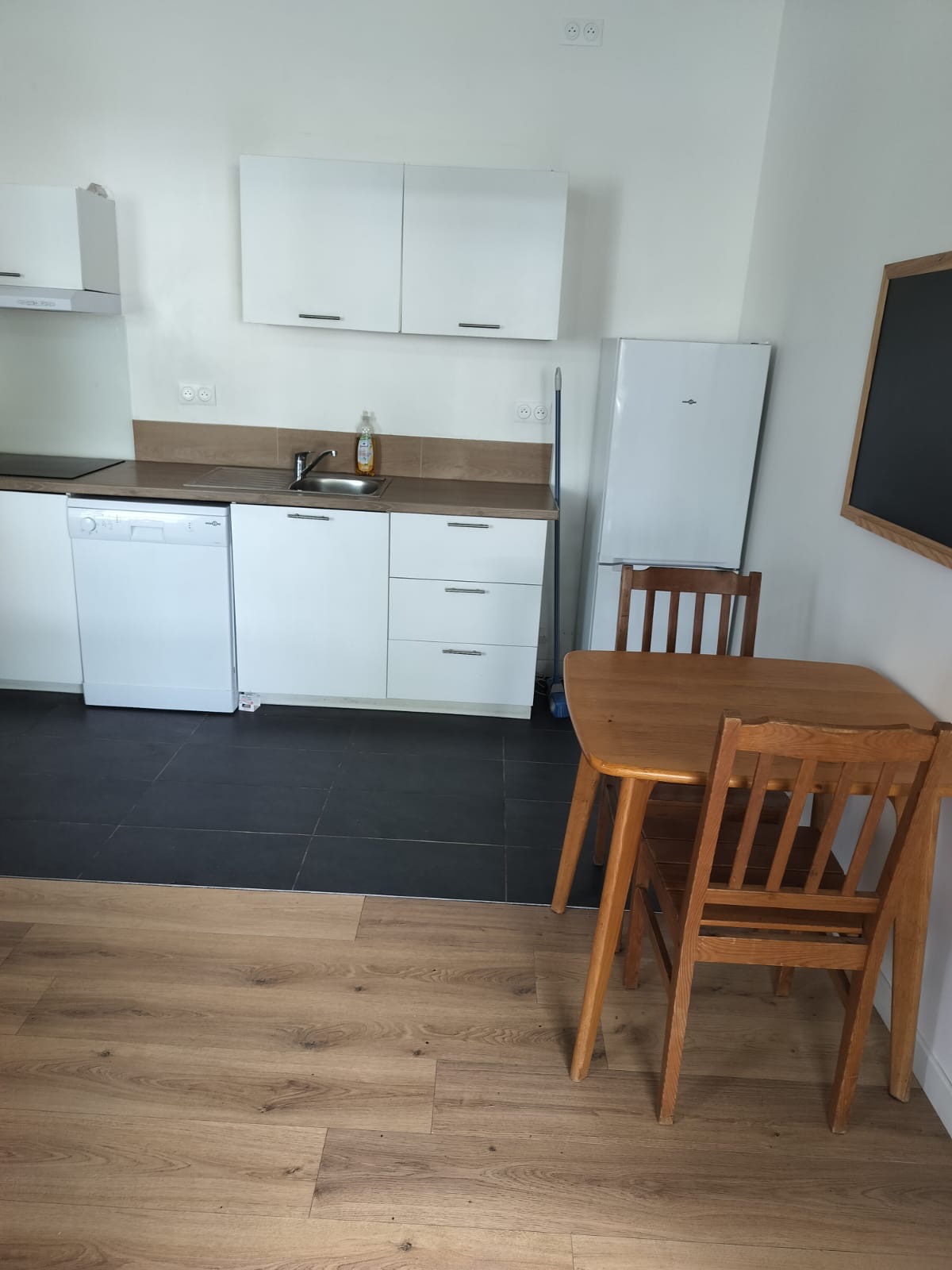 A & A Leisure Service - Rental Apartment